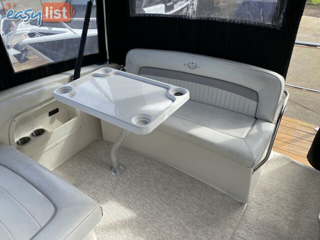 2008 Stingray 240cs Cuddy Cabin 