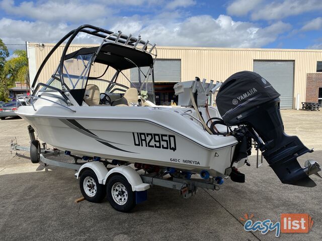 2012 Stejcraft 640c Half Cabin