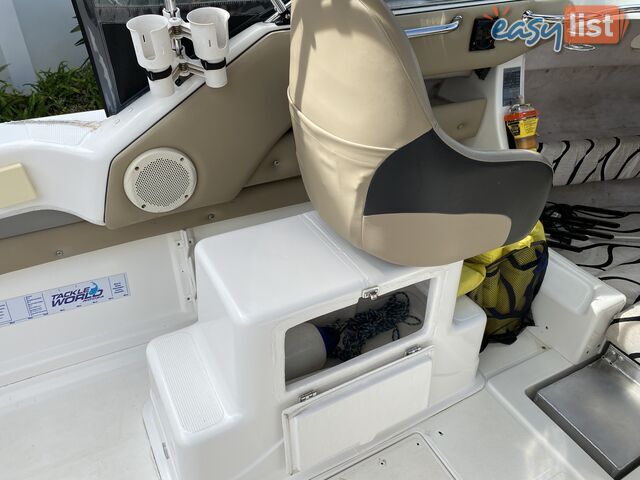 2012 Stejcraft 640c Half Cabin
