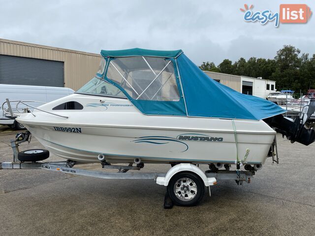 2003 Mustang 1600Half Cabin - 75HP Mercury 246 Hours