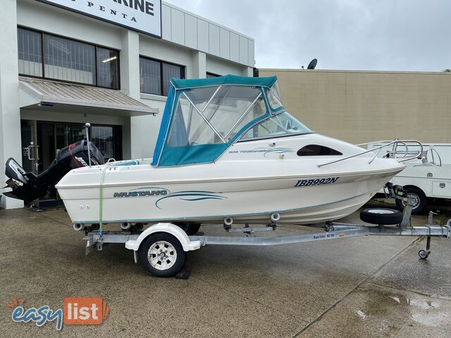 2003 Mustang 1600Half Cabin - 75HP Mercury 246 Hours