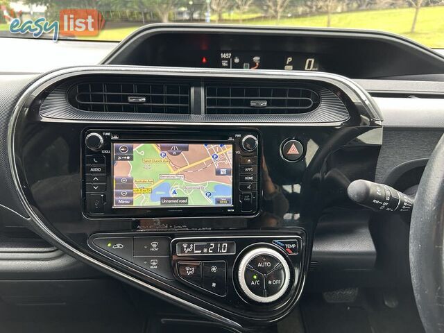 2018 Toyota Prius c HYBRID Automatic Hatchback