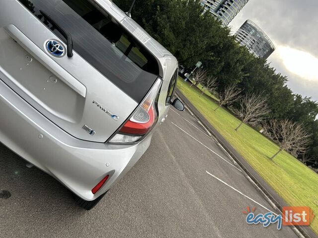 2018 Toyota Prius c HYBRID Automatic Hatchback