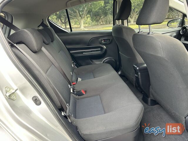 2018 Toyota Prius c HYBRID Automatic Hatchback