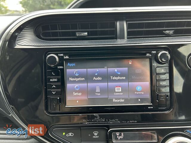 2018 Toyota Prius c HYBRID Automatic Hatchback