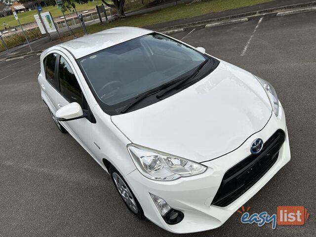 2016 Toyota Prius c NHP10R MY15 Hybrid Hatchback Automatic