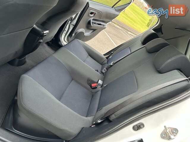 2016 Toyota Prius c NHP10R MY15 Hybrid Hatchback Automatic