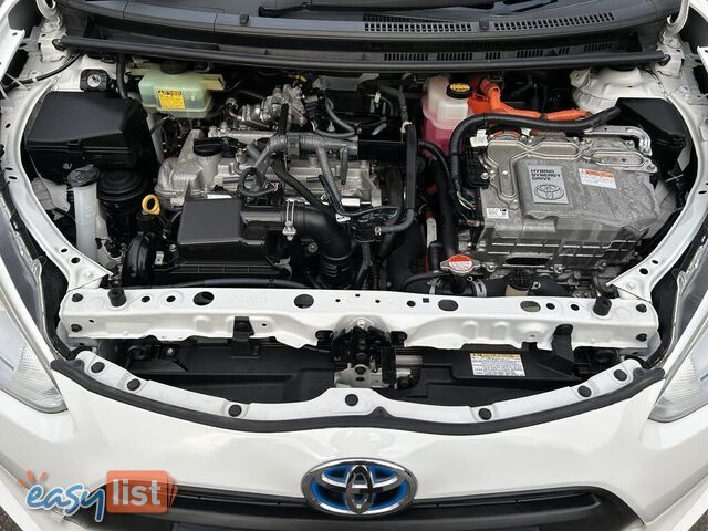 2016 Toyota Prius c NHP10R MY15 Hybrid Hatchback Automatic