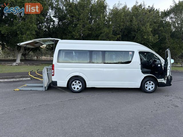 2011 Toyota Hiace TRH223R MY11 UPGRADE Commuter People Mover Automatic