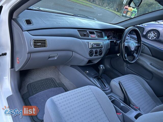 2004 Mitsubishi Lancer CH ES Sedan Automatic