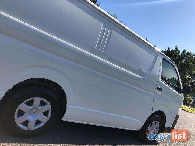 2015 Toyota Hiace TRH201R MY15 LWB Van Automatic