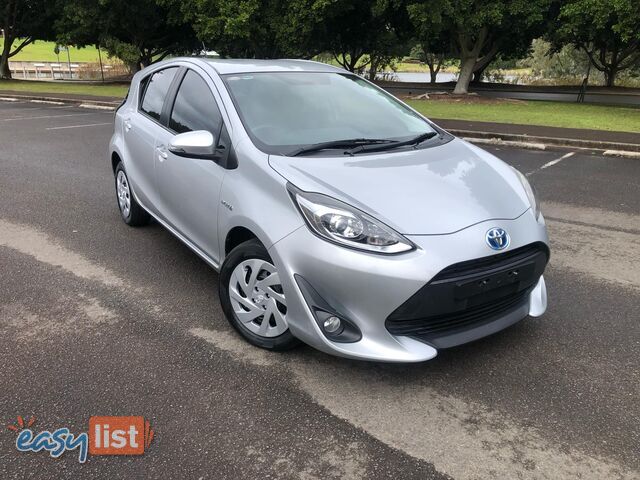 2017 Toyota Prius c NHP10R MY17 Hybrid Hatchback Automatic