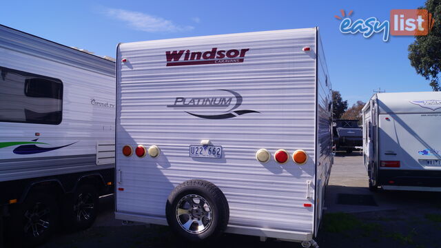 Windsor Genesis Platinum Family Van (2011)