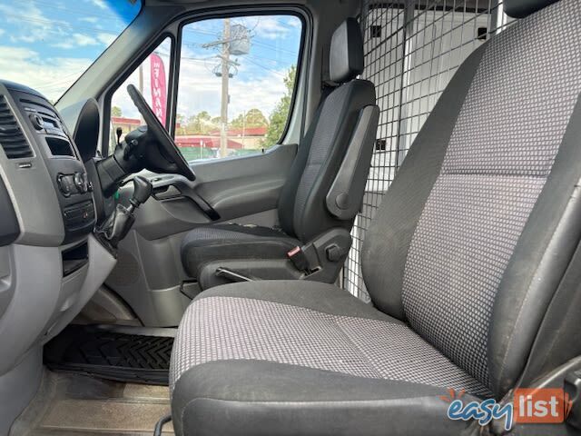 2007 MERCEDES-BENZ SPRINTER   COMMERCIAL, 4 DOORS, 2 SEATS