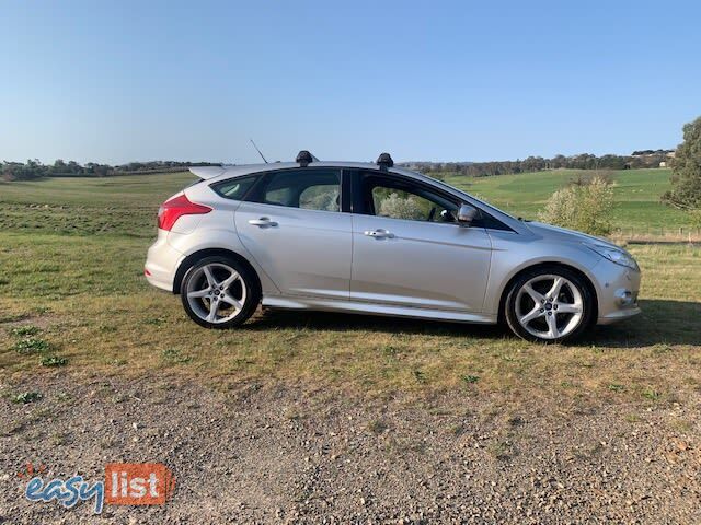 2012 FORD FOCUS TITANIUM LW MK2 HATCH, 5 DOORS, 5 SEATS