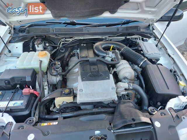 2010 FORD FALCON (LPG) FG UTE TRAY, 2 DOORS, 2 SEATS