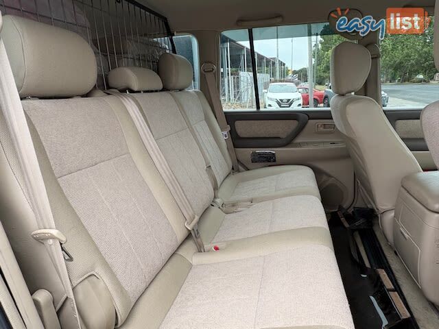 2003 TOYOTA LANDCRUISER (4X4)  WAGON, 5 DOORS, 7 SEATS