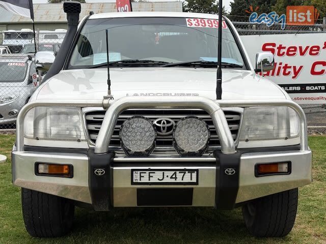 2003 TOYOTA LANDCRUISER (4X4)  WAGON, 5 DOORS, 7 SEATS