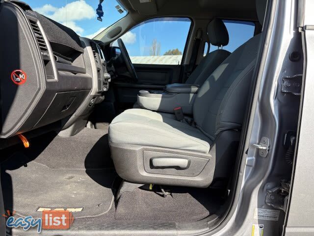 2019 RAM 1500 EXPRESS (4X4) BLACK PACK MY18 UTE TRAY, 4 DOORS, 5 SEATS