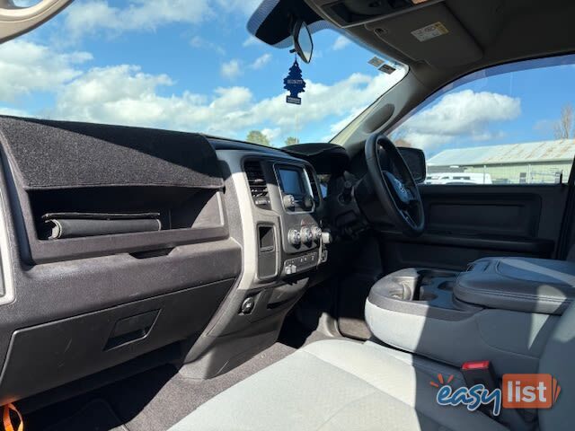 2019 RAM 1500 EXPRESS (4X4) BLACK PACK MY18 UTE TRAY, 4 DOORS, 5 SEATS