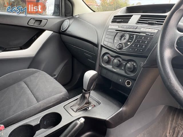 2013 MAZDA BT-50 XT (4X2) MY13 UTE TRAY, 4 DOORS, 5 SEATS