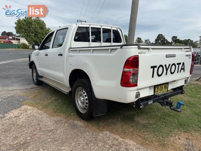 2014 TOYOTA HILUX SR (4X4) KUN26R MY12 UTE TRAY, 4 DOORS, 5 SEATS