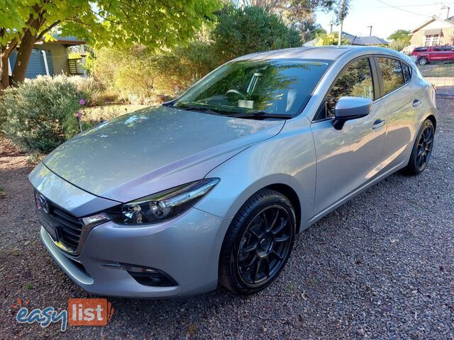2018 MAZDA 3 SP25 (5YR) BN MY18 HATCH, 5 DOORS, 5 SEATS