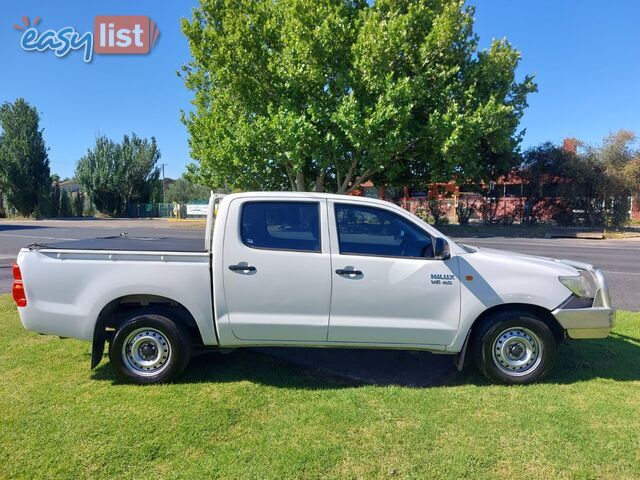 2012 TOYOTA HILUX SR GGN15R MY12 UTE TRAY, 4 DOORS, 5 SEATS