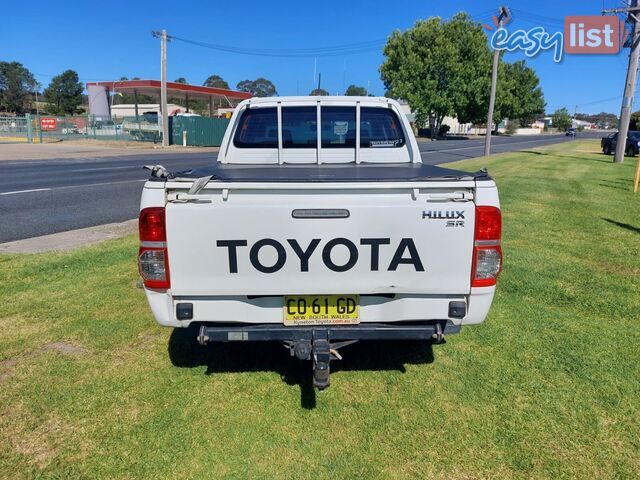 2012 TOYOTA HILUX SR GGN15R MY12 UTE TRAY, 4 DOORS, 5 SEATS