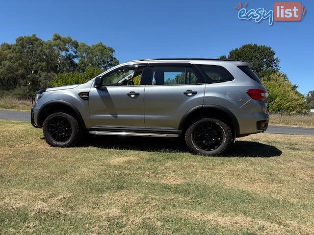 2015 FORD EVEREST AMBIENTE UA SUV, 4 DOORS, 7 SEATS