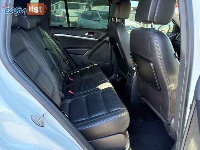 2015 VOLKSWAGEN TIGUAN 155 TSI R-LINE (4X4) 5NC MY16 SUV, 4 DOORS, 5 SEATS