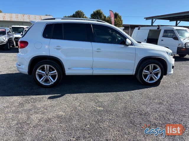 2015 VOLKSWAGEN TIGUAN 155 TSI R-LINE (4X4) 5NC MY16 SUV, 4 DOORS, 5 SEATS