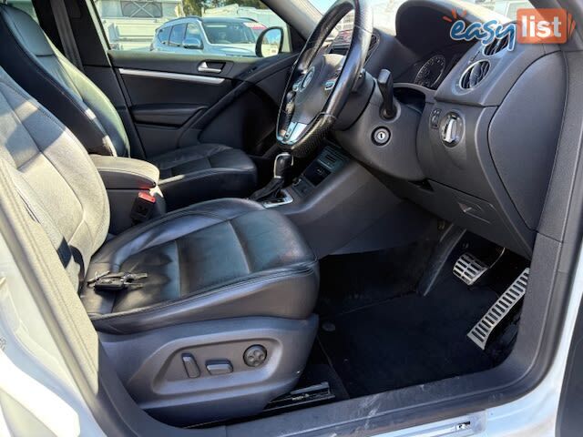 2015 VOLKSWAGEN TIGUAN 155 TSI R-LINE (4X4) 5NC MY16 SUV, 4 DOORS, 5 SEATS