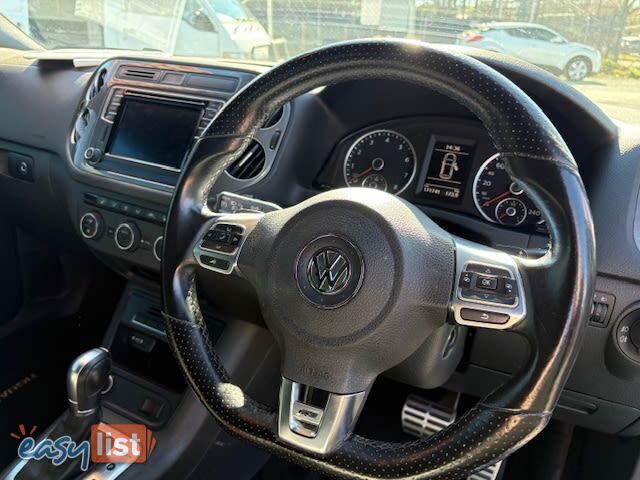 2015 VOLKSWAGEN TIGUAN 155 TSI R-LINE (4X4) 5NC MY16 SUV, 4 DOORS, 5 SEATS