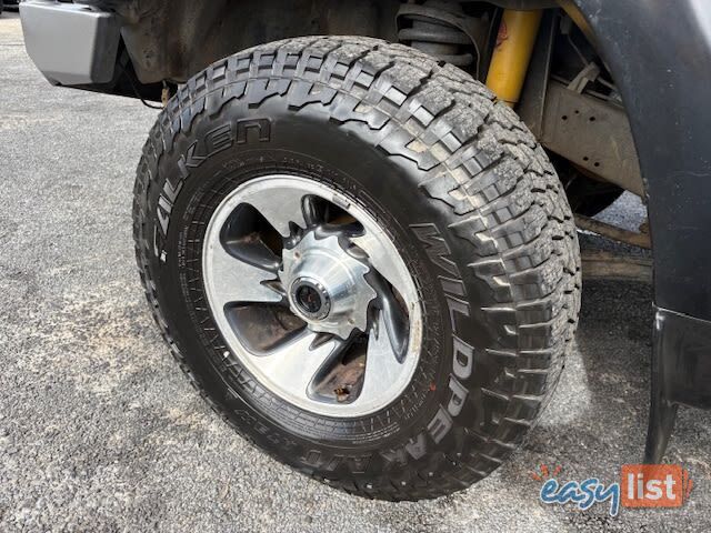 1995 TOYOTA LANDCRUISER GXL (4X4)  SUV, 4 DOORS, 8 SEATS