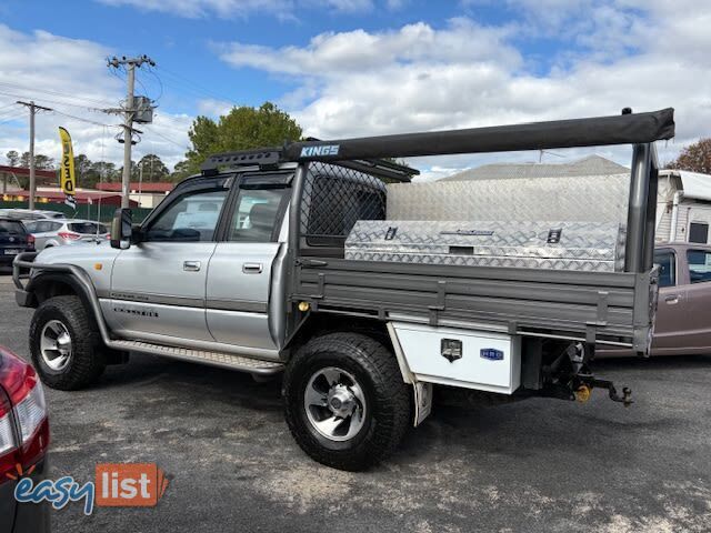 1995 TOYOTA LANDCRUISER GXL (4X4)  SUV, 4 DOORS, 8 SEATS