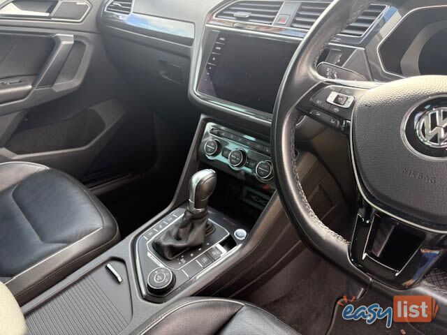 2018 VOLKSWAGEN TIGUAN 162 TSI HIGHLINE 5NA MY19 SUV, 4 DOORS, 5 SEATS