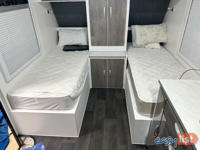 2020 Leader Caravans GOLD LE