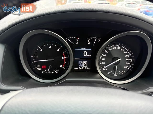 2014 TOYOTA LANDCRUISER VX (4X4) VDJ200R MY13 SUV, 4 DOORS, 8 SEATS