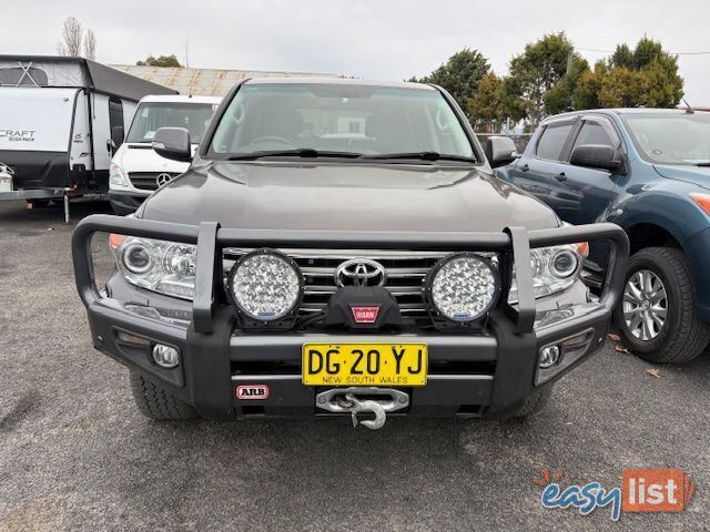 2014 TOYOTA LANDCRUISER VX (4X4) VDJ200R MY13 SUV, 4 DOORS, 8 SEATS
