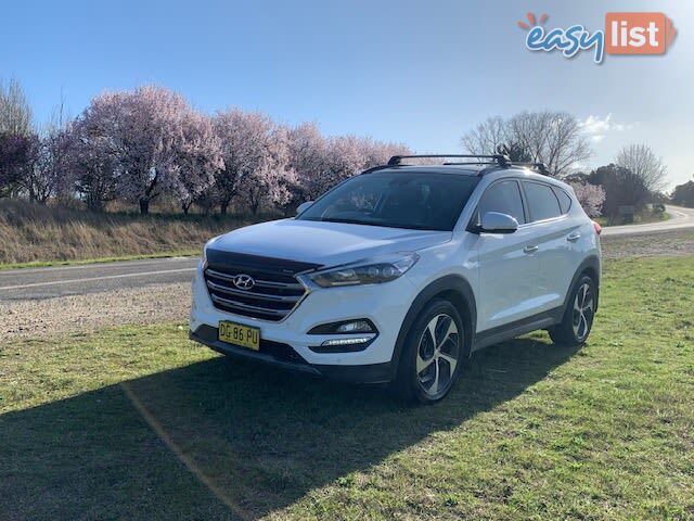 2015 HYUNDAI TUCSON HIGHLANDER (AWD) TLE SUV, 4 DOORS, 5 SEATS