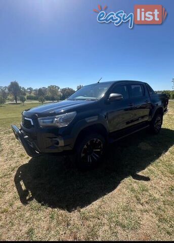 2021 TOYOTA HILUX ROGUE (4X4) GUN126R FACELIFT UTE TRAY, 4 DOORS, 5 SEATS