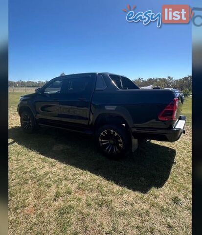 2021 TOYOTA HILUX ROGUE (4X4) GUN126R FACELIFT UTE TRAY, 4 DOORS, 5 SEATS