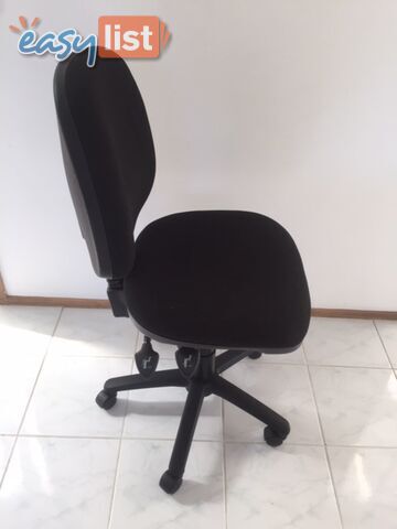 Secondhand Fully Ergonomic Office Chairs