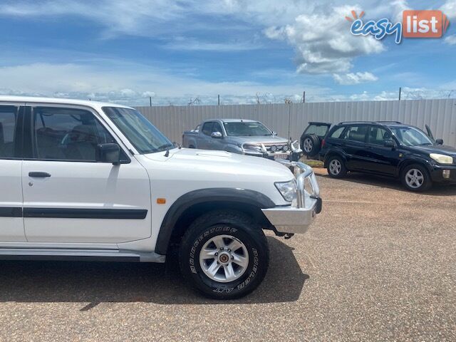 2003 Nissan Patrol ST Wagon Manual