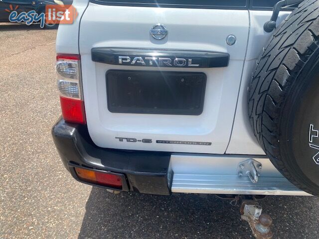 2003 Nissan Patrol ST Wagon Manual