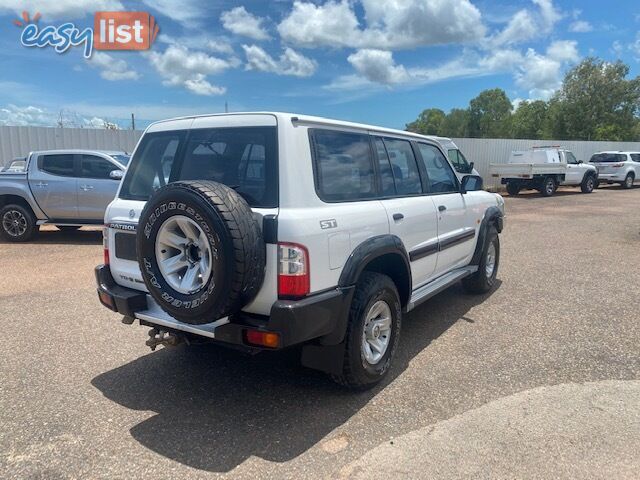 2003 Nissan Patrol ST Wagon Manual
