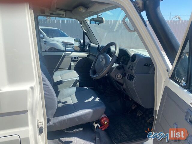 2018 Toyota Landcruiser Workmate VDJ78R Troopcarrier Wagon 8 Seater Manual