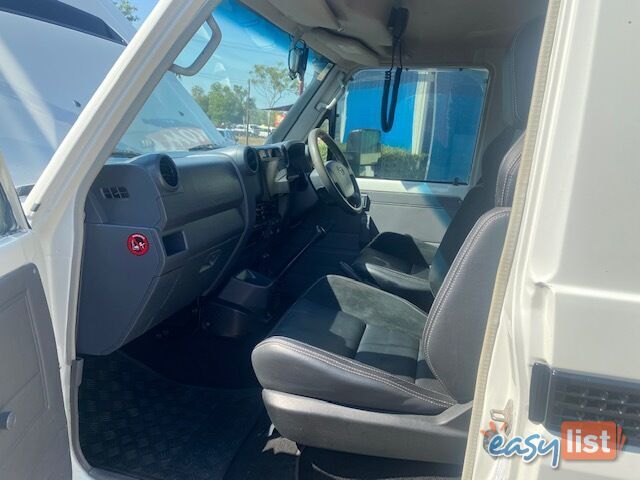 2011 Toyota Landcruiser VDJ79R Ute Manual