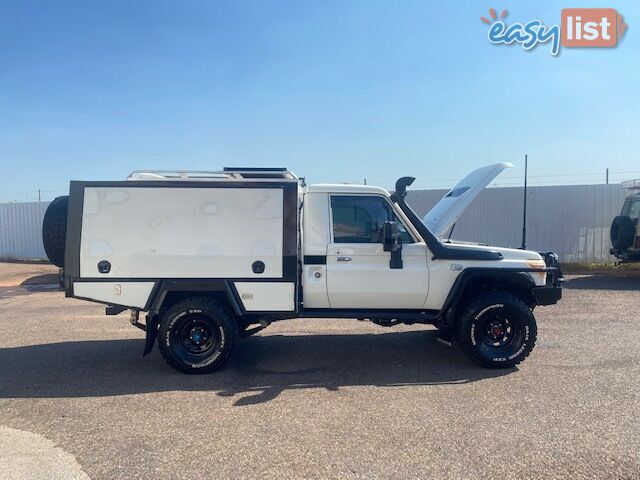 2011 Toyota Landcruiser VDJ79R Ute Manual